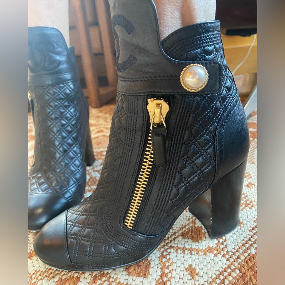CHANEL Black Quilted Heeled Ankle Boots with Pearl accents